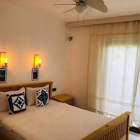 Guel Hotel apartamentowy Datça